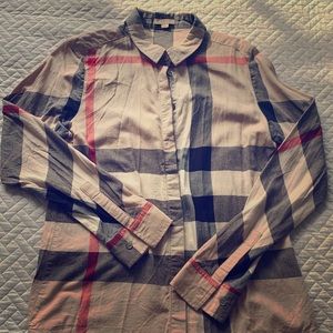 Women’s Burberry Button Down